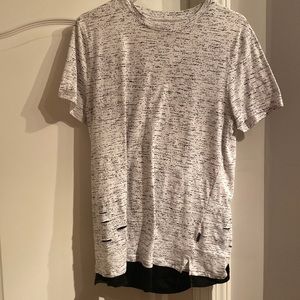 Nova mens  Medium shirt